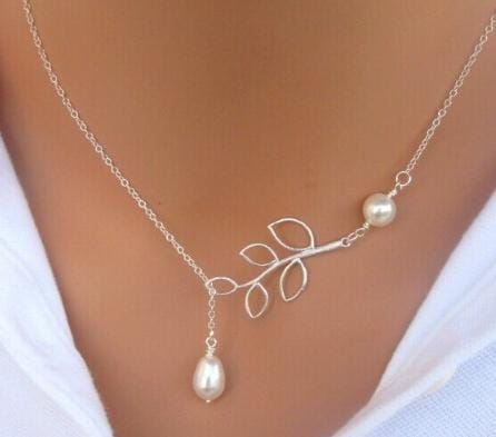 Women Fashion Lovely Chic Long Silver Sweater Chain Pendant Necklaces (Leaf and pearl)