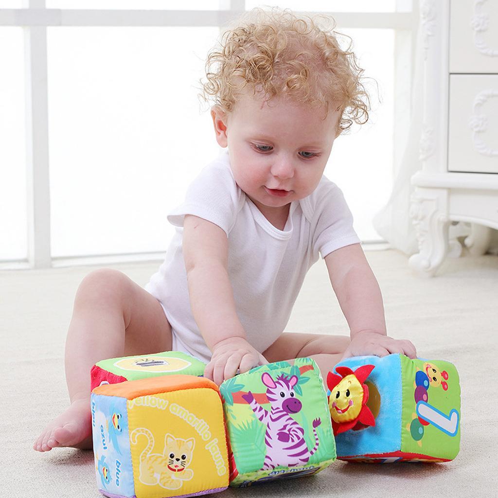 4pcs Baby Cloth Building Blocks Rattle Toy Grab Stack Cubes Learning Toys