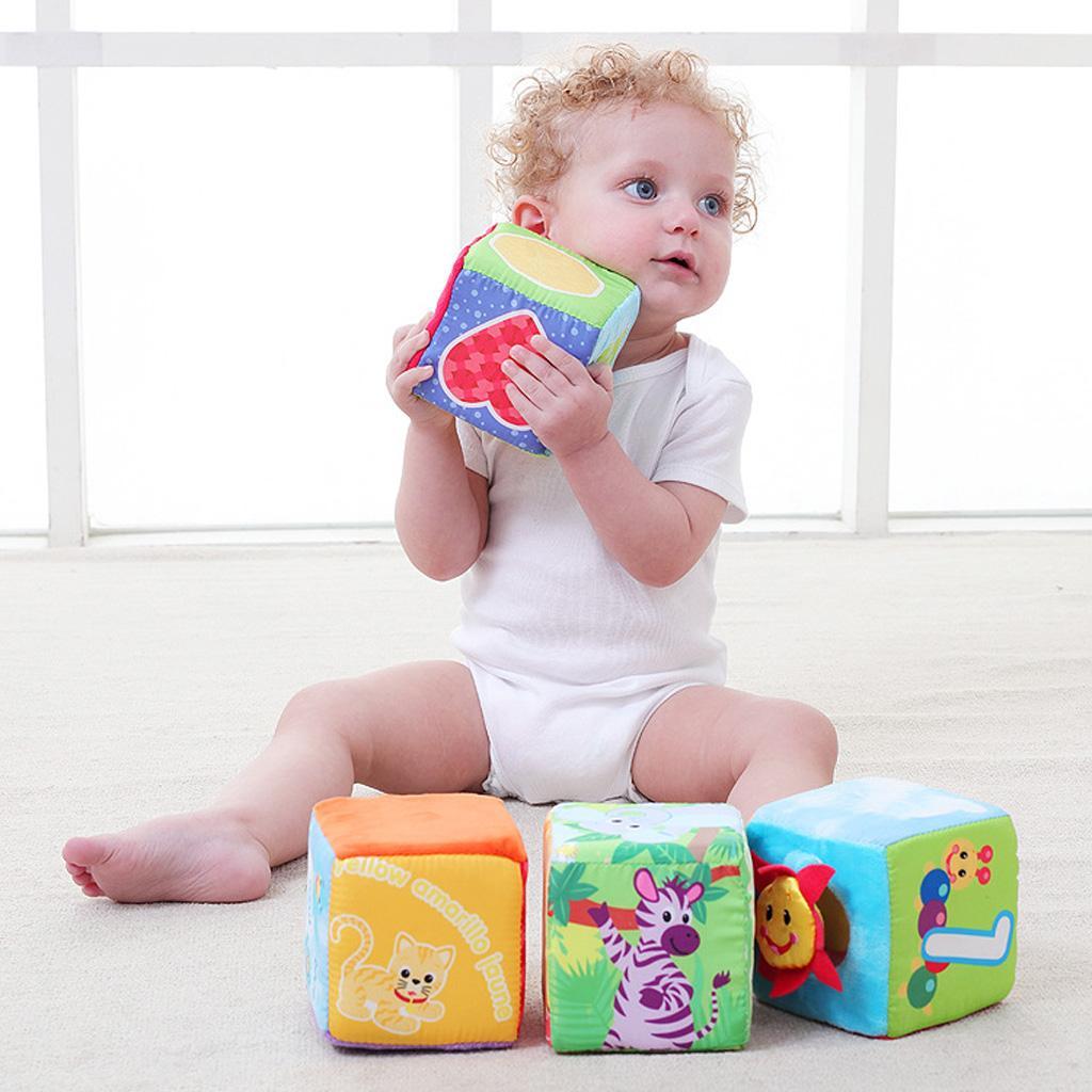 4pcs Baby Cloth Building Blocks Rattle Toy Grab Stack Cubes Learning Toys