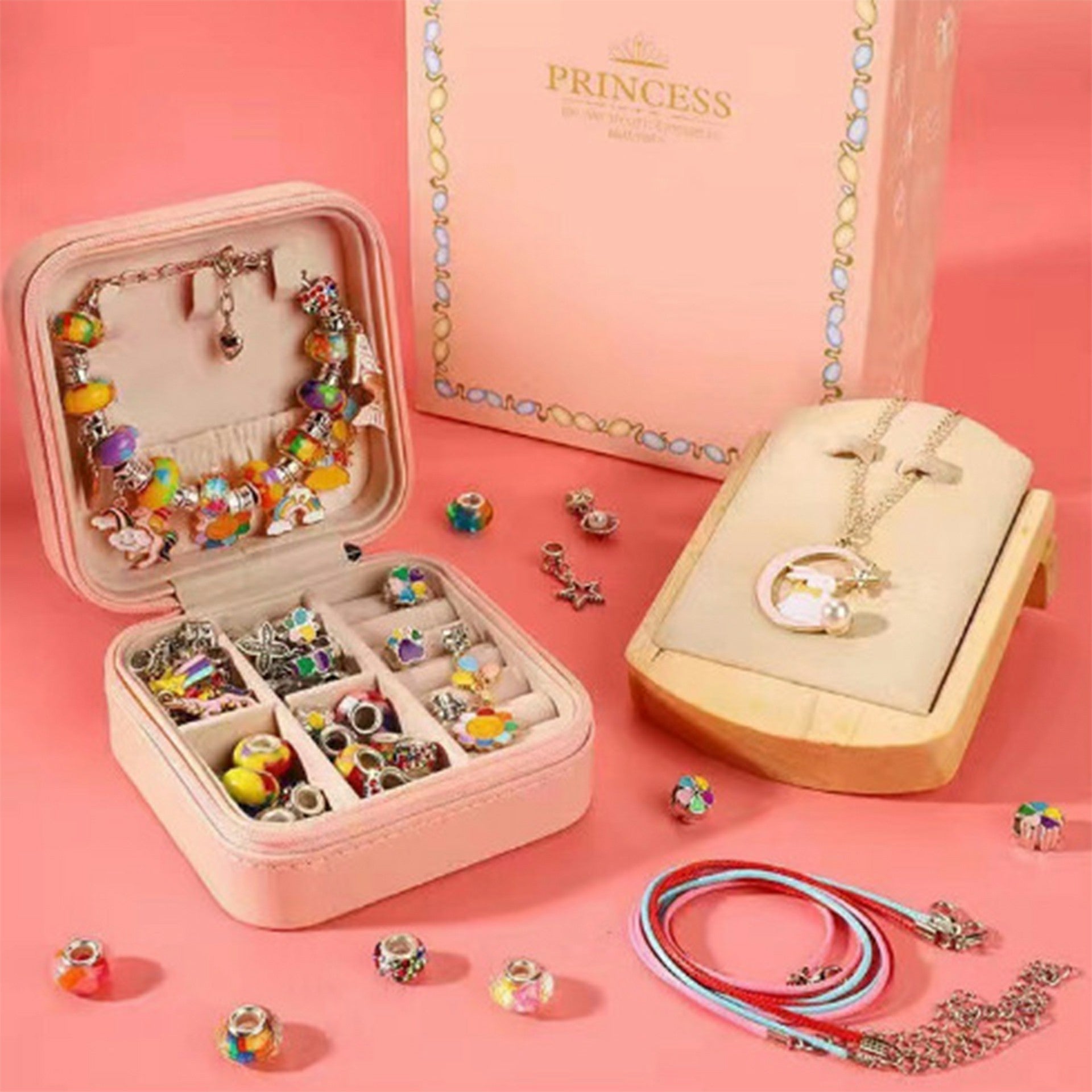 66Pcs DIY Bead Bracelet / Necklace Making Kit Gift Box Set Children Craft Kit with Jewelry Box - Red