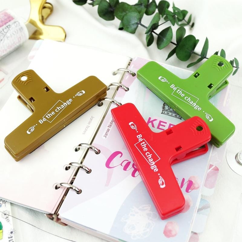 Hand Account Clip Retro Color Plastic Clip Paper Clip Red
