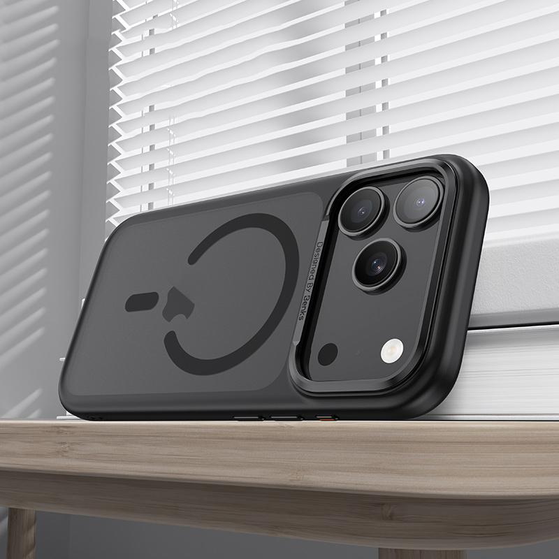 Compatible with iPhone 18 Pro & 17 Pro Benks Skin Feel Series MagSafe Magnetic Shockproof Phone Case - Black
