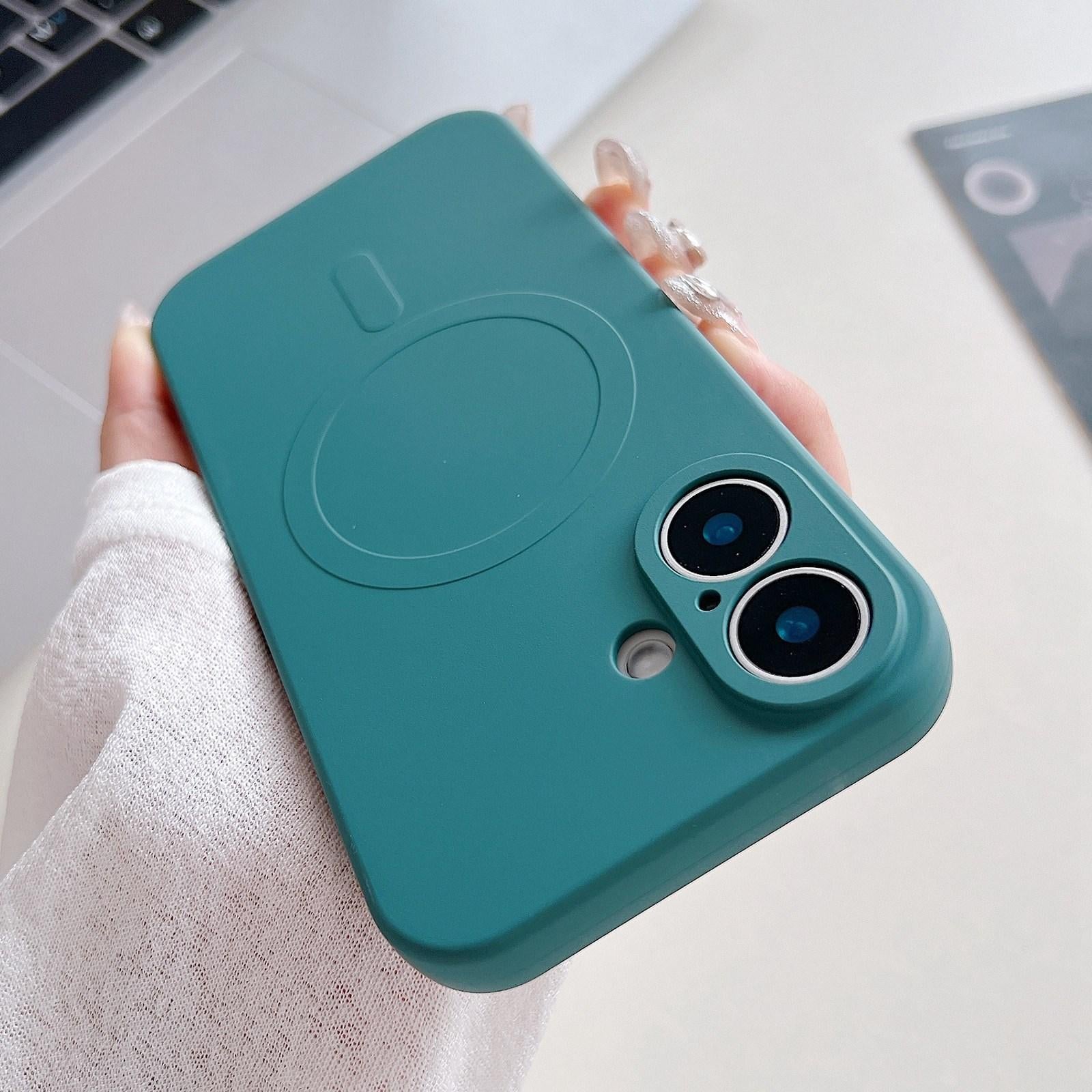 Compatible with iPhone 18 Solid Color Liquid Silicone MagSafe Magnetic Phone Case - Dark Green