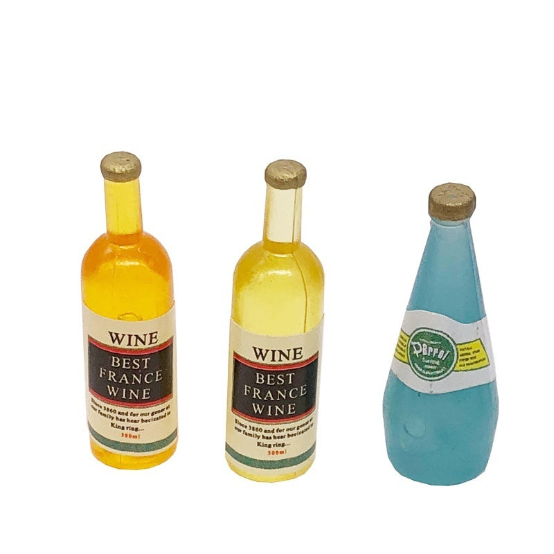 3 PCS / Set 1:12 Mini House Toy Simulation Wine Drink Decoration(Random Color Delivery)