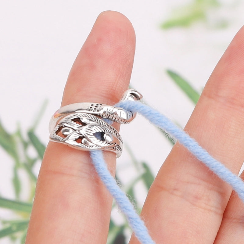 Ethnic Style Hook Line Ring Retro Jewelry Sewing Tools(Peacock Golden)