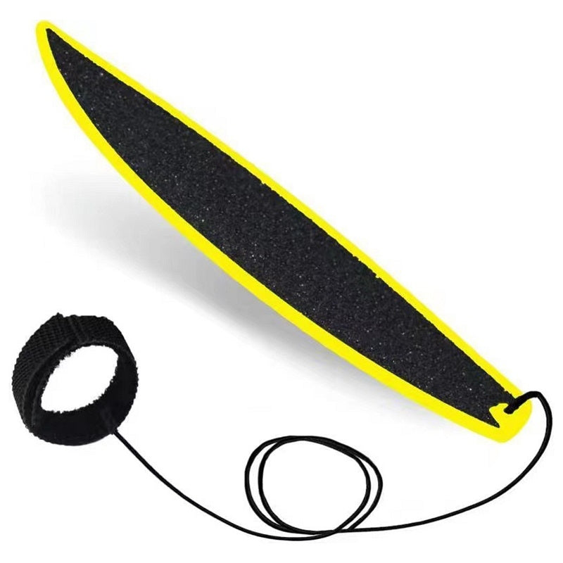 3 PCS Creative Extrusion Pea Soybean Stress Relief Toy Key Pendant, Random Expression Delivery