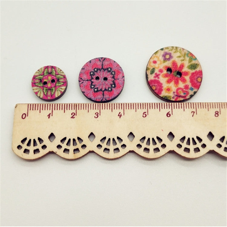 100 PCS Two-hole Round Printed Wooden Buttons DIY Clothing Buttons, Size:15 mm(Random Color Delivery)