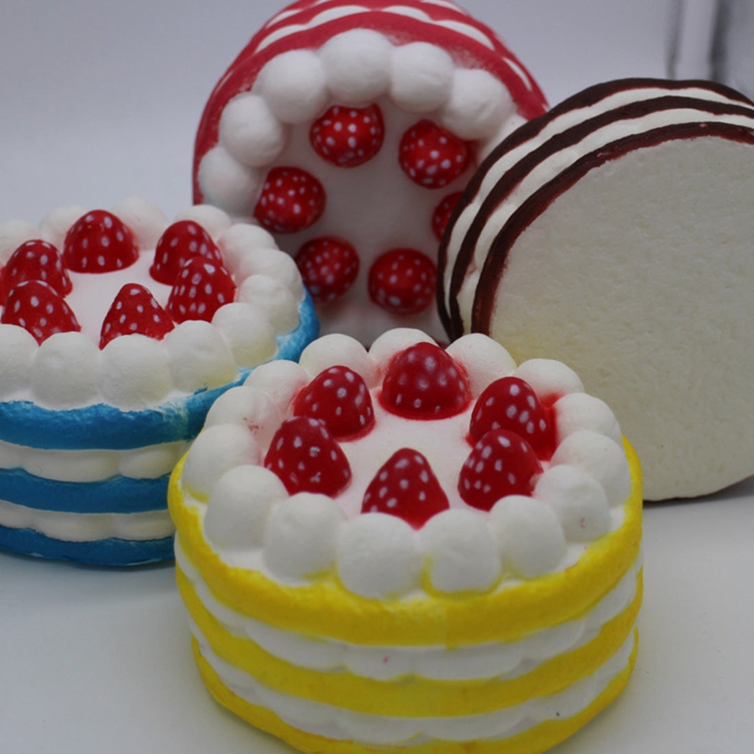 3 PCS Simulation Cake Shape Slow Rebound PU Decompression Toy Squishy Slow Rising Stress Reliever Toy, Random Color Delivery