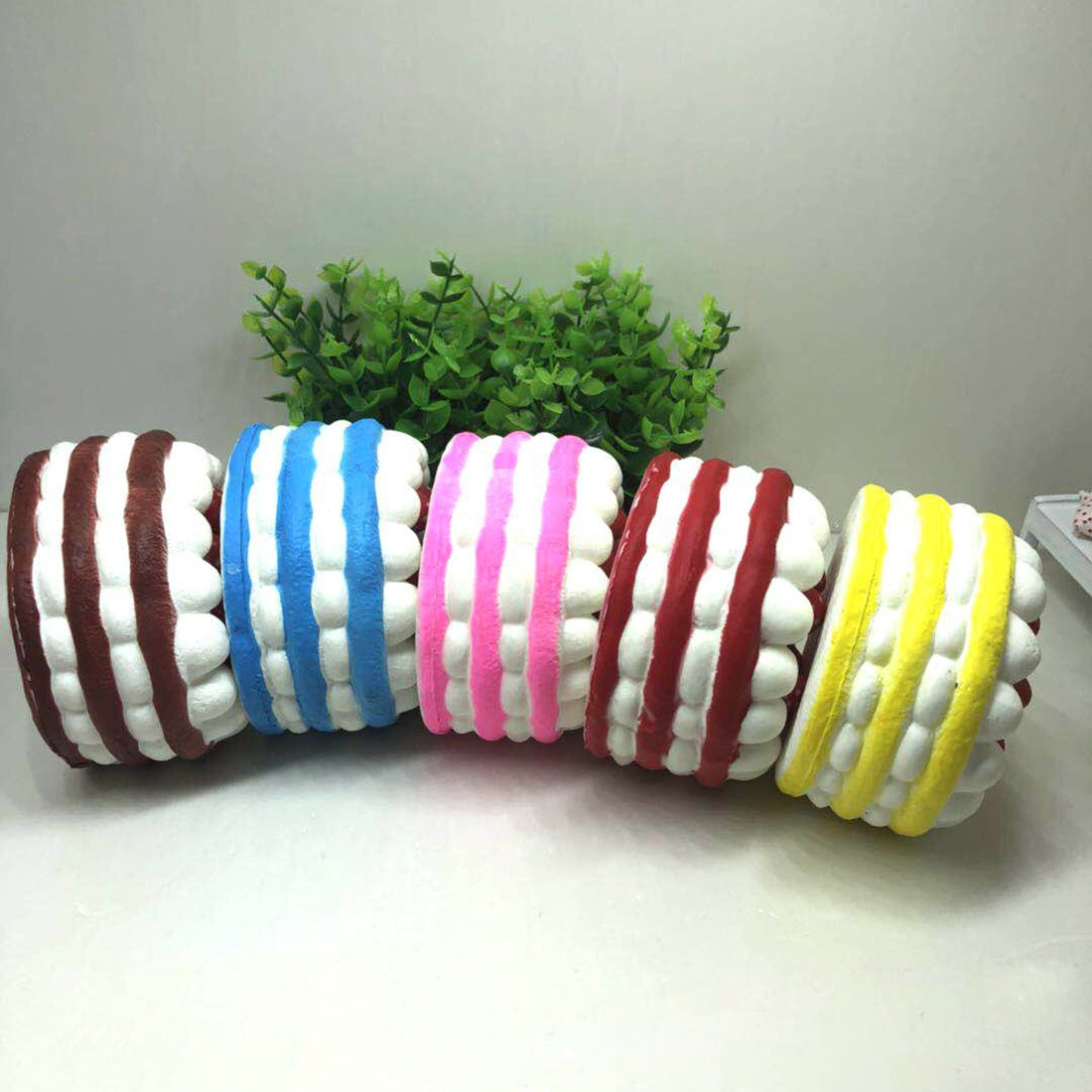 3 PCS Simulation Cake Shape Slow Rebound PU Decompression Toy Squishy Slow Rising Stress Reliever Toy, Random Color Delivery