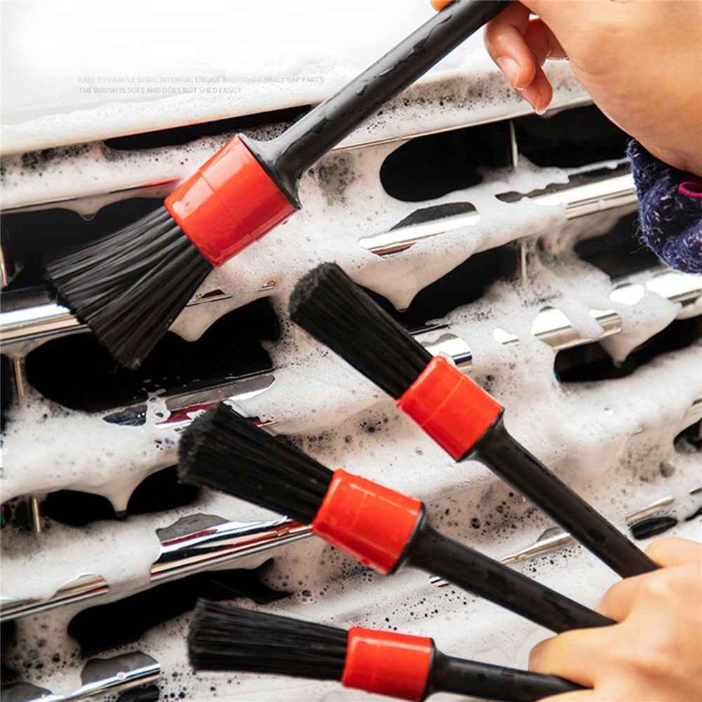 13Pcs Car Wheel Brush Set Car Wheel Cleaning Brush Kit Including 5 Detailing Brushes/3 Steel Wire Brushes/Wheel Rim Brush/Air Vents Brush/Tire Brush/Car Wash Mitt/Towel