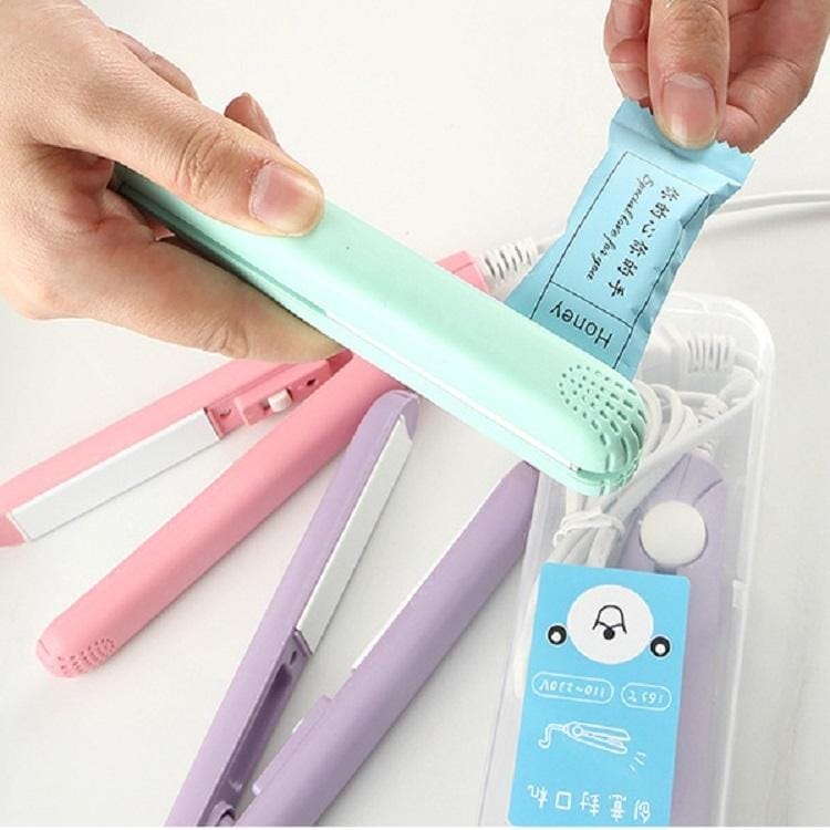 2 PCS  220V Mini Portable Bag Sealing Machine Household Preservation Tools, Color Delivey Randomly
