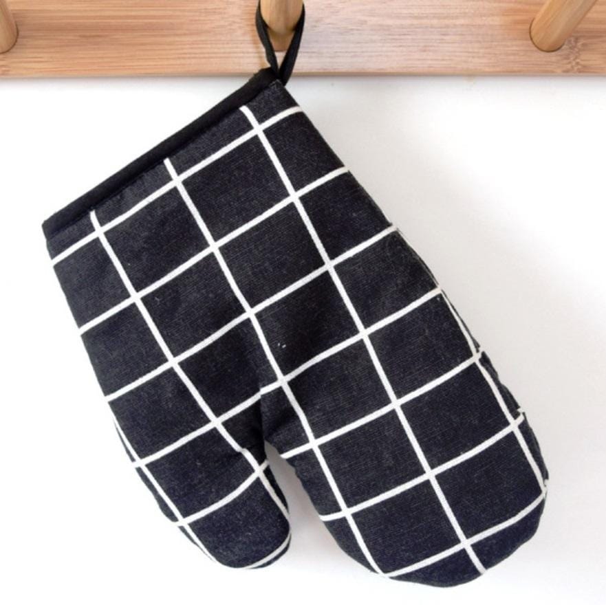 2 PCS Geometric Pattern Thickening Microwave Oven Kitchen Baking Oven Dedicated Heat Insulation Anti-scald High Temperature Resistant Gloves (Black Grid)