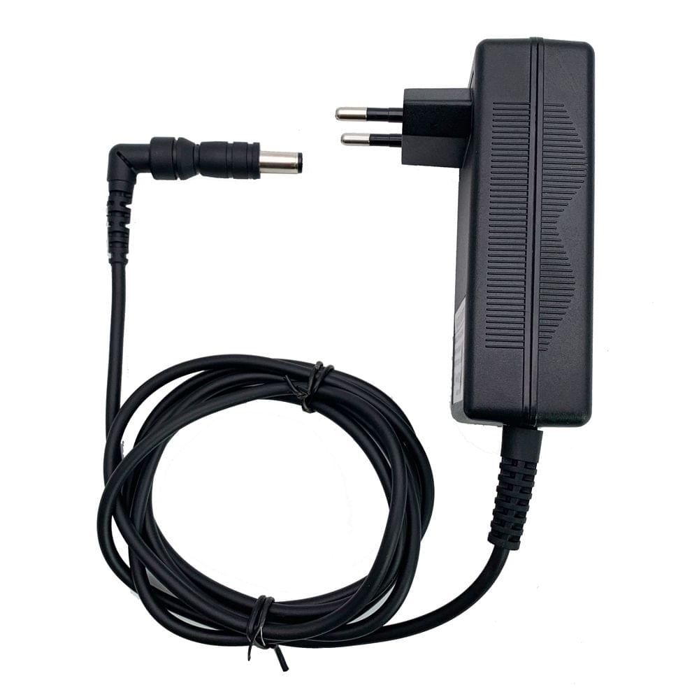 DYF-S-A330350-01A Adapter AC 100V-240V 0.6A 50/60Hz DC - EU Plug