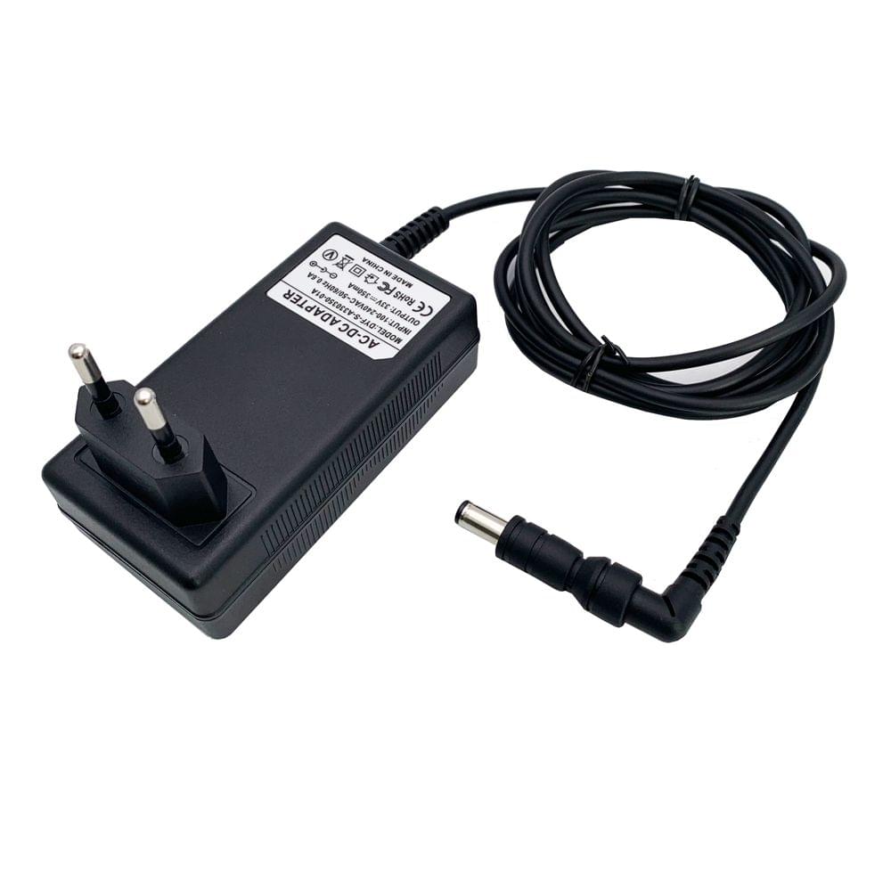 DYF-S-A330350-01A Adapter AC 100V-240V 0.6A 50/60Hz DC - EU Plug