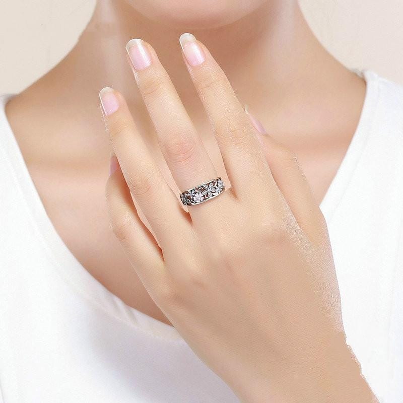 Fashion 925 Sterling Silver Daisy Flower Finger Rings for Women Wedding Engagement Jewelry, Ring Size:8