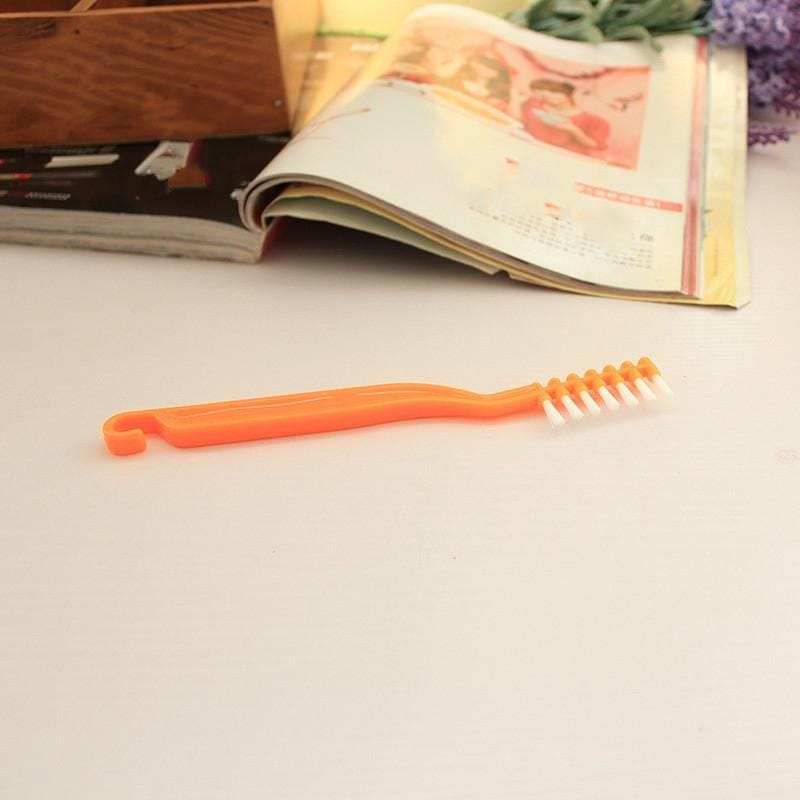 Dead Door Cleaning Brush (Orange)