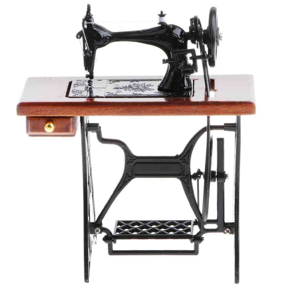1/10th Mini Vintage Desktop Sewing Machine Mechanism Diecast Vehicle Model Playset Toy Ornament Brown