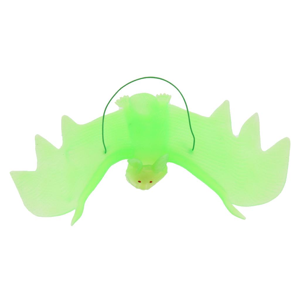 Hanging Bats Realistic Looking Novelty Toys for Party Decoration Green