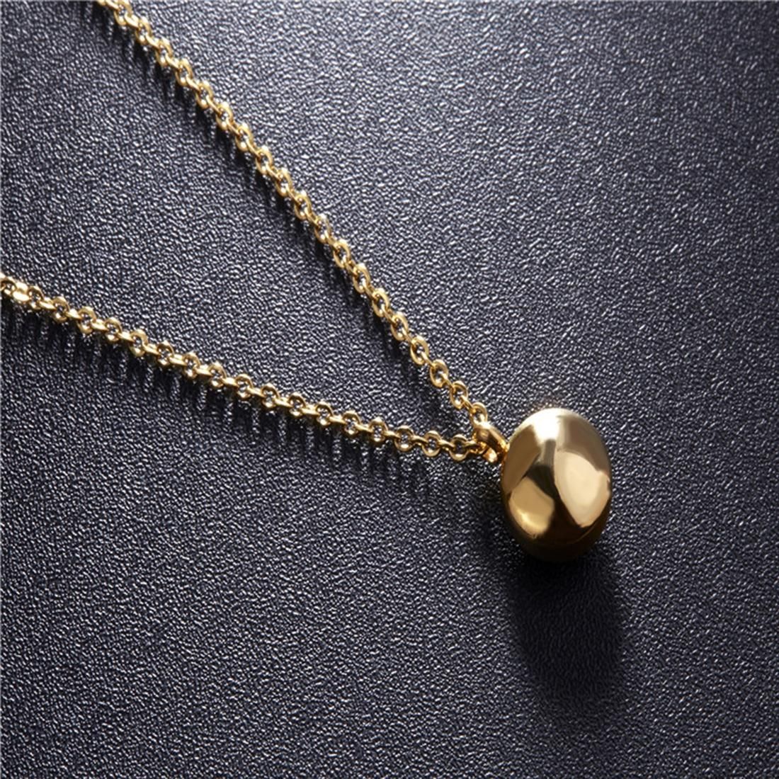 Women Fashion Jewelry Round Pendant Titanium Steel Chain Necklace, Chain Length: 45cm (Gold)