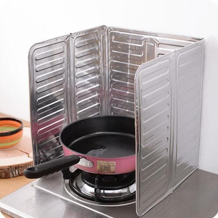 2 PCS Kitchen Oil Proof Cooktop Oil Shield Creative Kitchen Splash Proof Hot Oil Proof Plate