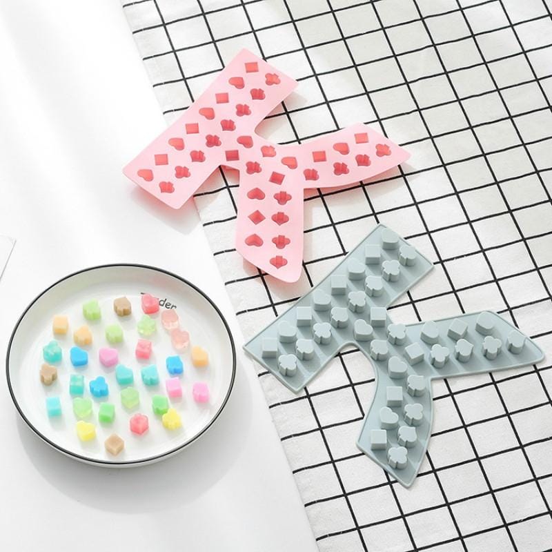 4 PCS DIY Silicone Ice Tray Mold Letter K Shape Chocolate Fudge Crystal Epoxy Mold (Blue)