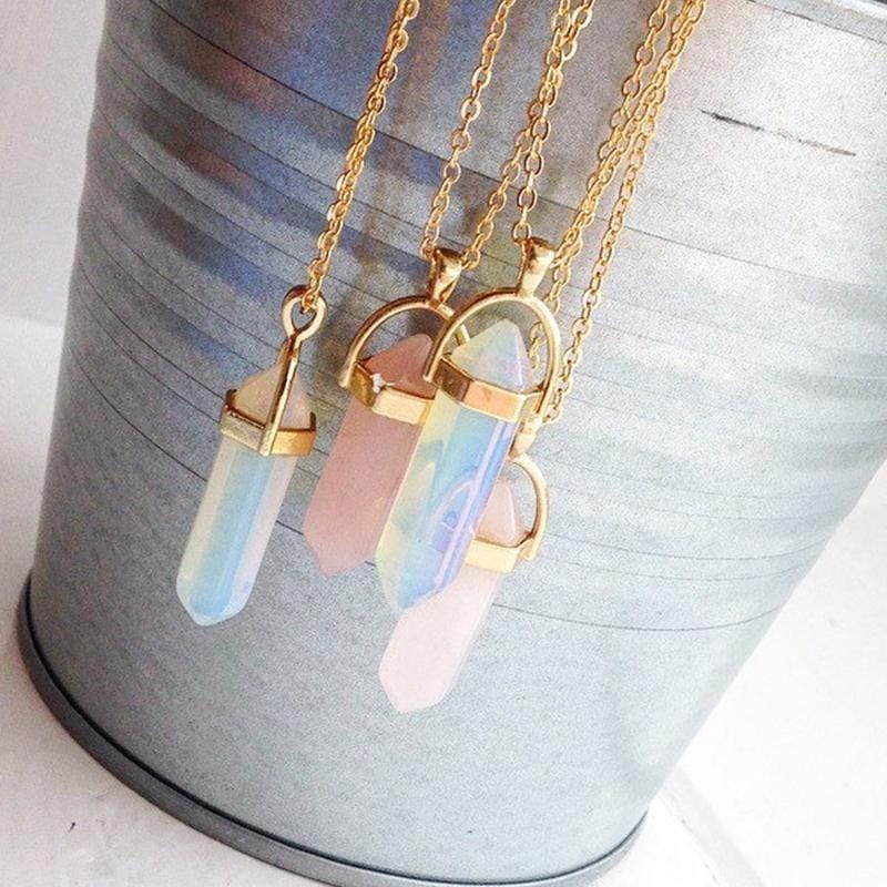 Short bullet natural crystal stone pendant clavicle necklace (pink)