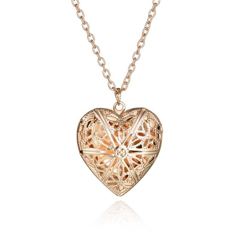 Hollow Heart Photo box Pendant Necklaces Fashion Jewelry Geometric Charm Necklace (Silver)