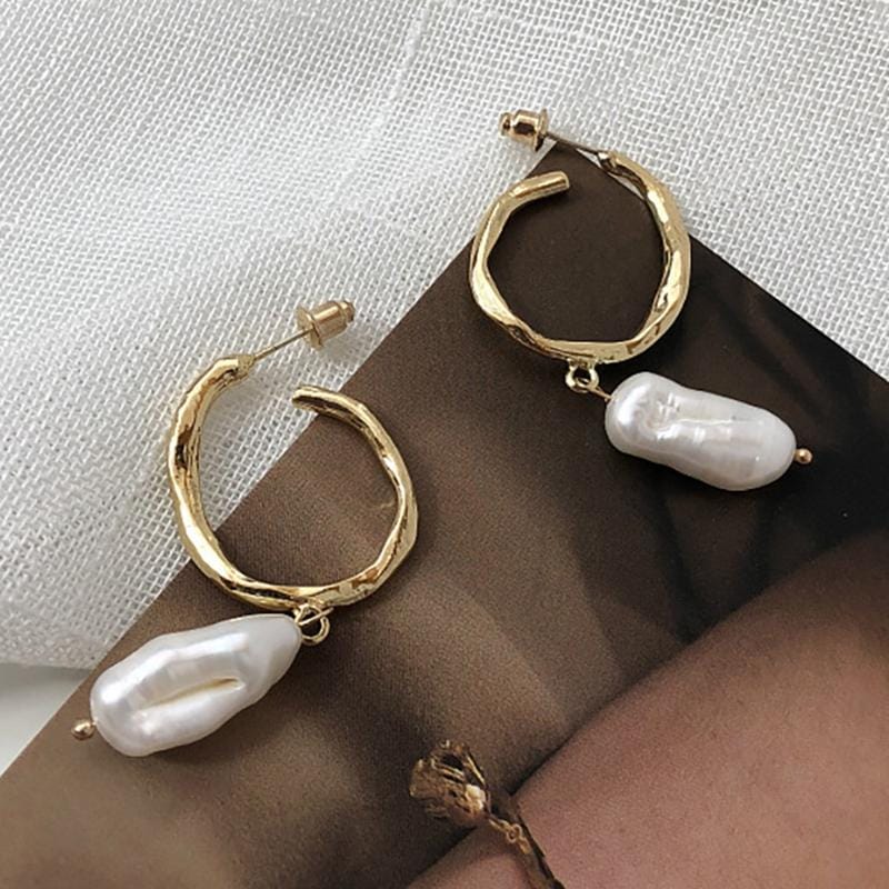Freshwater Pearl Hoop Earrings Sterling Silver Pin Geometric Circle Earrings Women Jewelry (Gold)