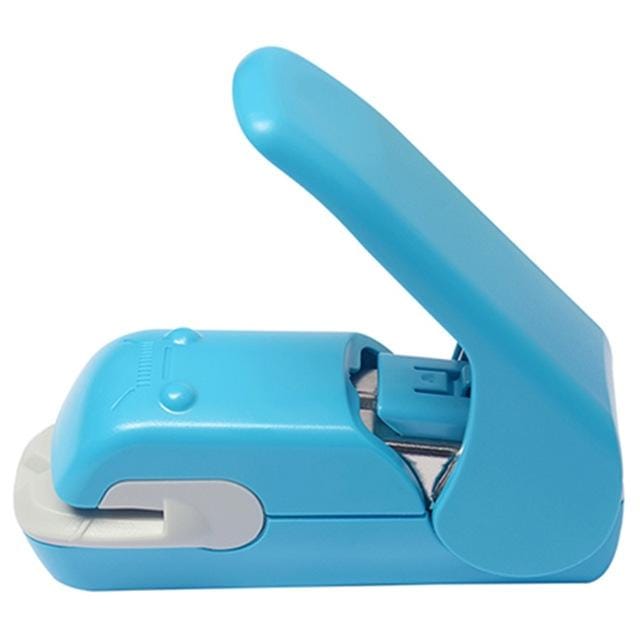 KOKUYO Creative Student Stationery Environmental Friendly Needle Embossed Stapler (Blue)