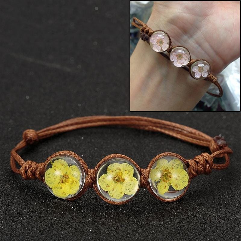 Lucky Handmade Woven Dried Flower Glass Beads Bracelets (Yellow)