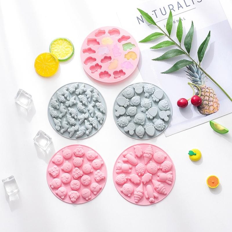 10 PCS Round Cartoon Soft Candy Jelly Steamable Silicone Mold Ice Cream Chocolate Dripping Mold, Style:Bunny Bear (Blue)