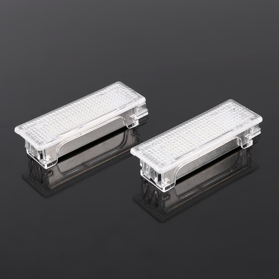 2 PCS LED Car DC 12V 1.5W 6000K 100LM Door Lights 18LEDs SMD-3528 Lamps for BMW E81 (White Light)