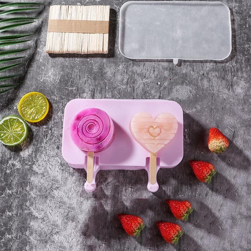 Cute Cartoon Silicone Ice Cream Popsicle Mold with Lid & Stick, Style:Love