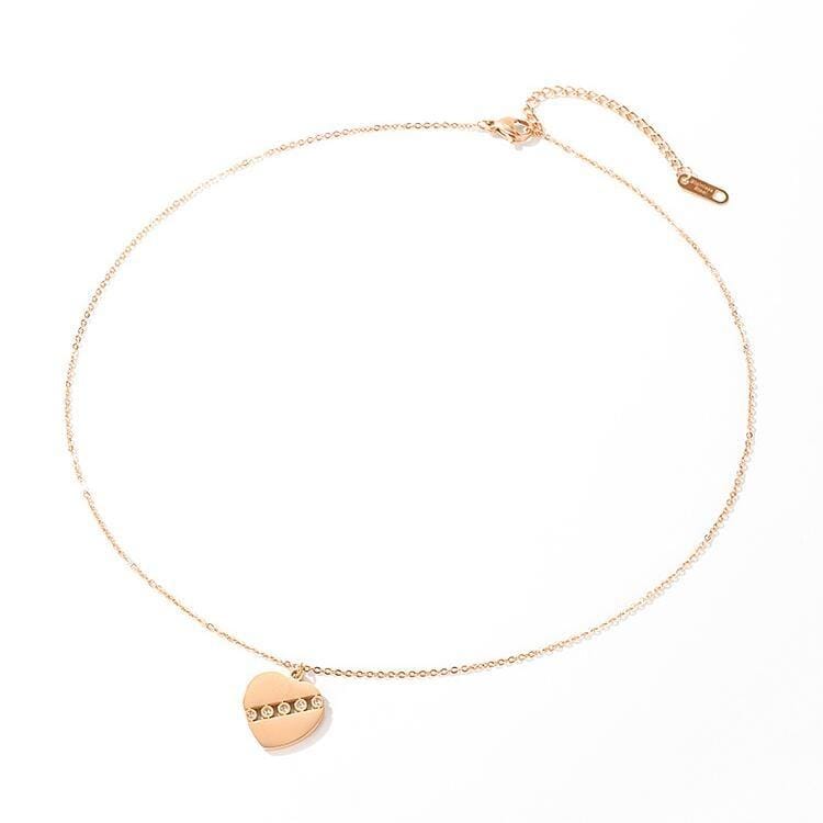 OPK 1678 Love Hollow Diamond Pendant Clavicle Chain Lady Personality Necklace