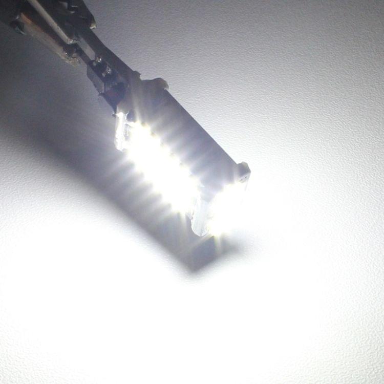 2PCS T15 6W 30-SMD 4014 6500K 900LM White Light Decoded Error-Free LED Car Backup Lamp