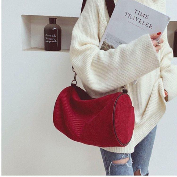 Soft Velvet Shoulder Sports Gym Handbag Travel Bag (Red)