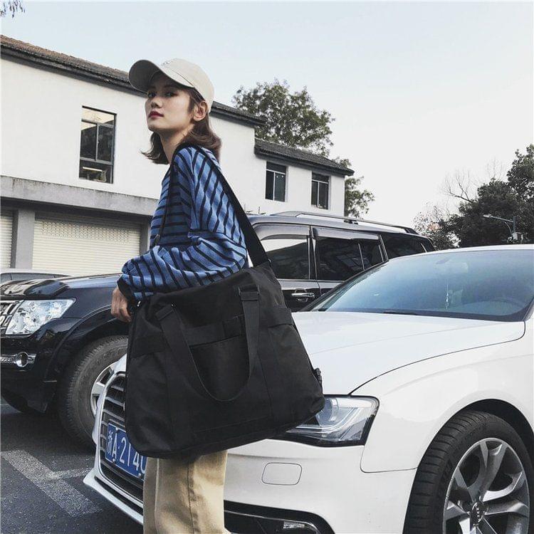 Nylon Inclined Shoulder Sports Gym Bag Travel Handbag (Black)