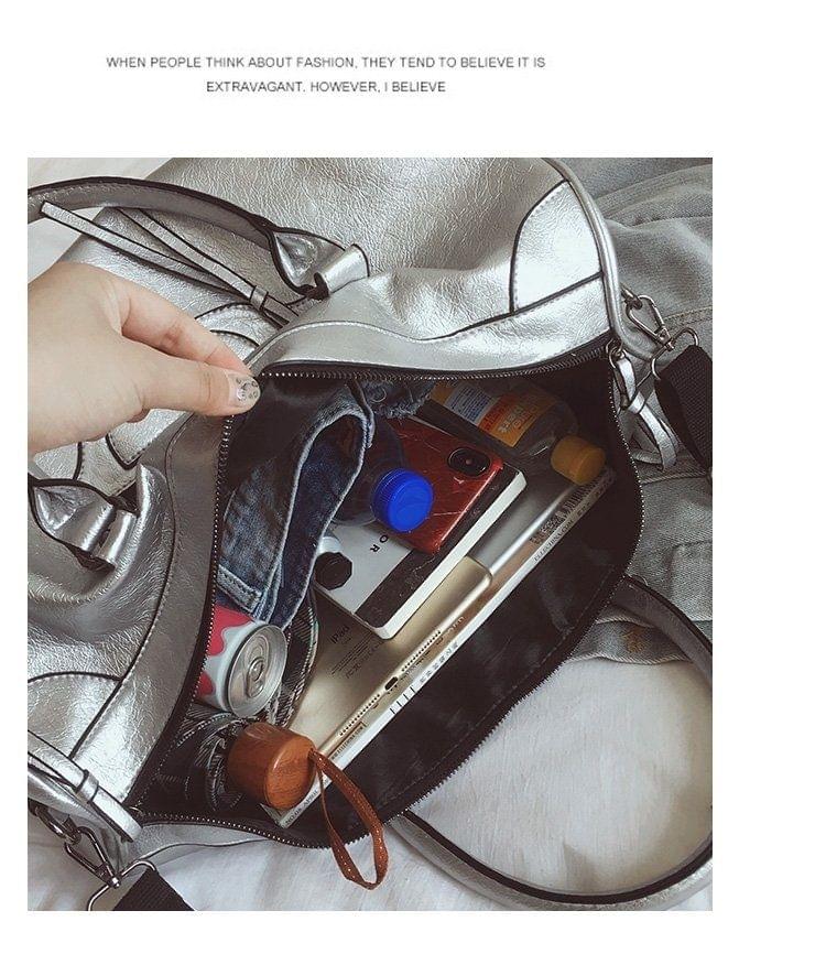 PU Leather Shoulder Travel Bag Leisure Sport Handbag (Silver)