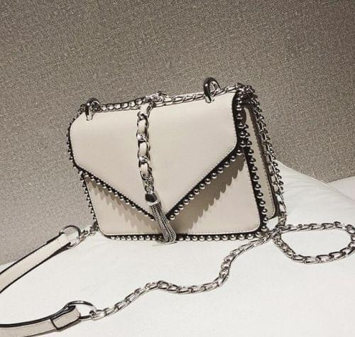 British Fashion Simple Small Square bag Designer Handbag PU Leather Rivet Tassel Chain Shoulder Bags(White)