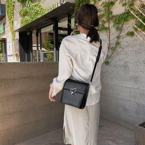 Heart Buckle PU Leather Single Shoulder Bag Ladies Handbag Messenger Bag (Black)