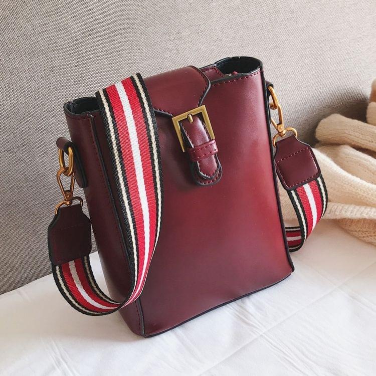 PU Leather Shoulder Travel Backpack Bag (Red)