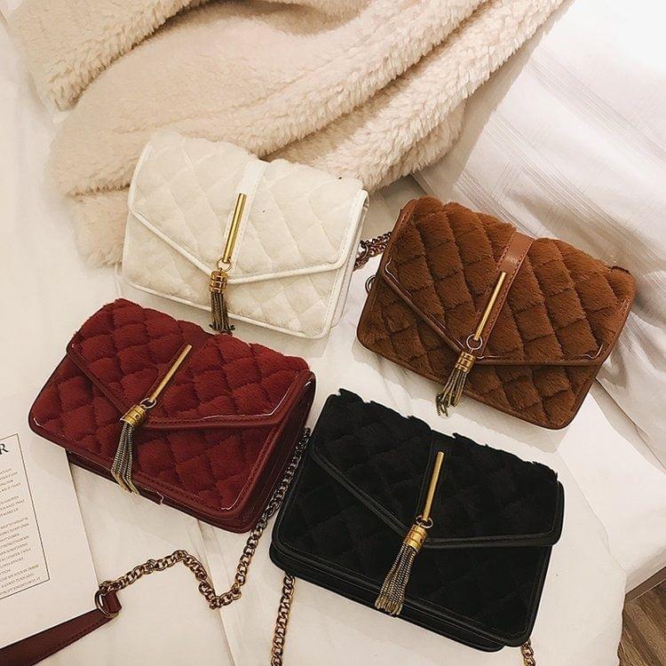 Tassel Plush Chain-strap Single Shoulder Bag Ladies Handbag Messenger Bag (White)