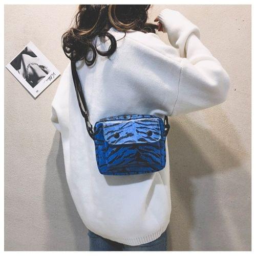 Tiger Stripes Sling Bag Women Crossbody Bag Single-Shoulder Bag(Blue)