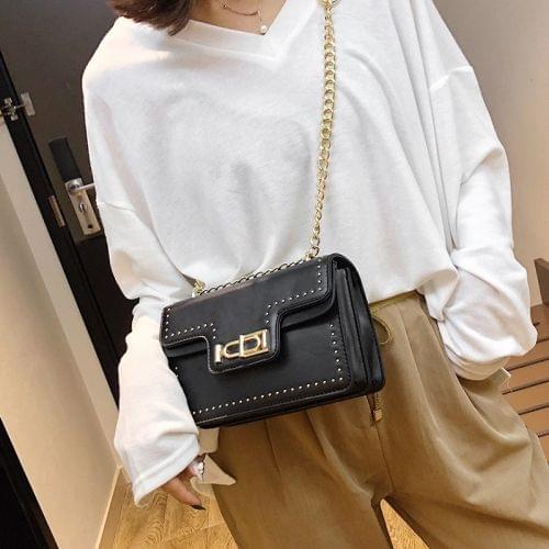 Rivet Shoulder Bag Small Square Bag Ladies Messenger Handbag (Black)