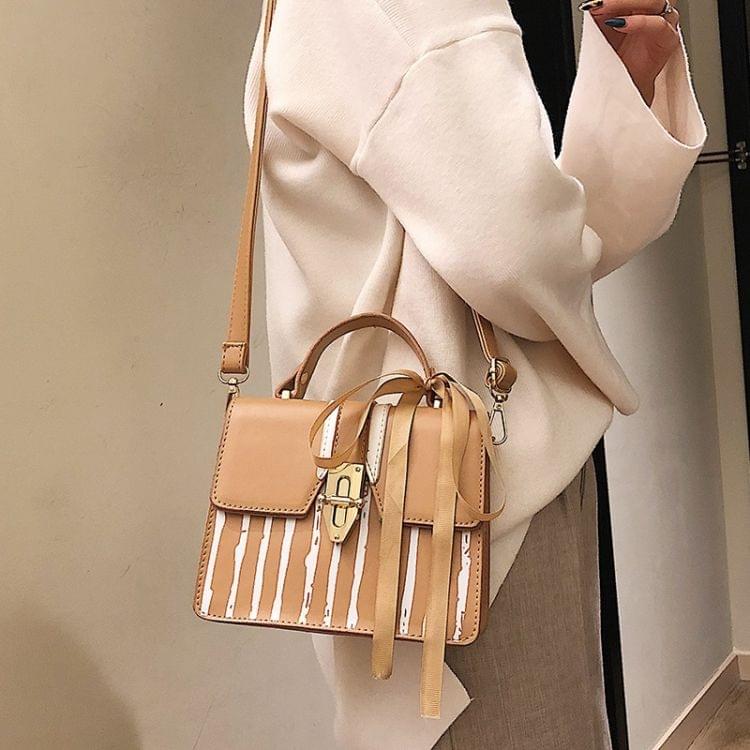 Stripe Pattern Lock Buckle PU Shoulder Bag Ladies Handbag Messenger Bag with Silk Ribbon (Beige)