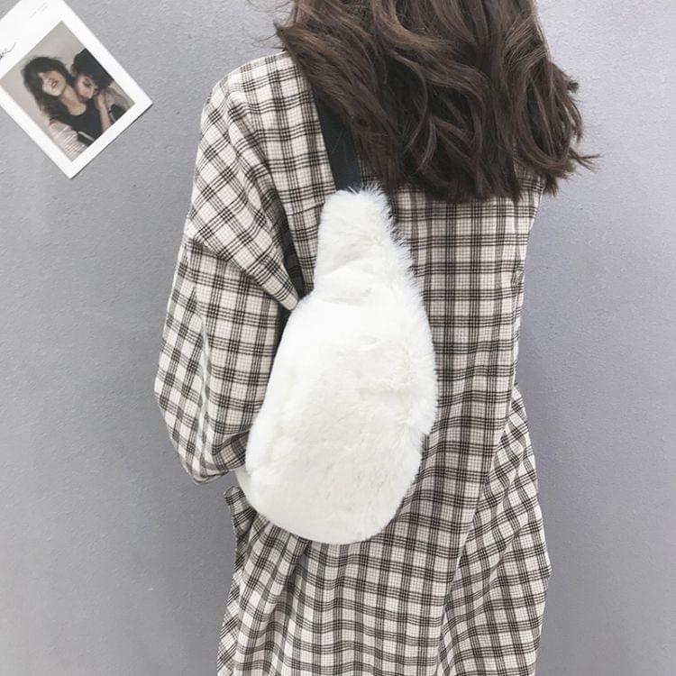 Leisure Fashion Plush Shoulder Bag Messenger Bag Waist Pack (White)