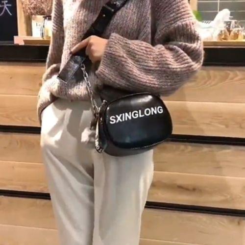 Small Burst Casual Shoulder Bag Ladies Handbag Messenger Bag with Pendant (Black)