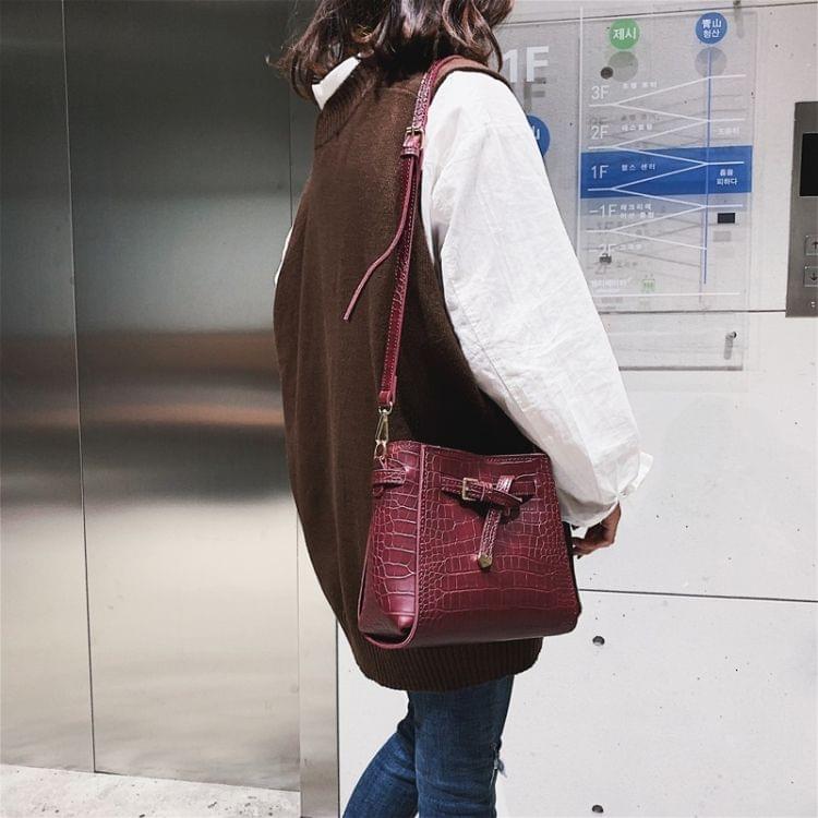 Crocodile Bucket Bag PU Leather Single Shoulder Bag Ladies Handbag Messenger Bag (Brown)