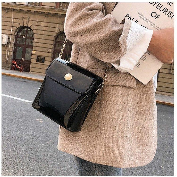 Pearl Buckle Smooth Surface PU Leather Single Shoulder Bag Ladies Messenger Handbag (Black)