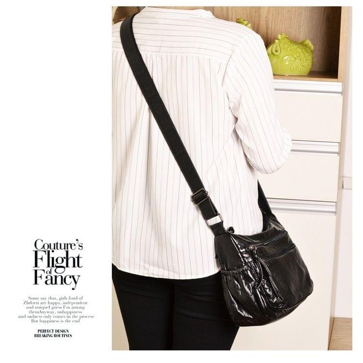 Solid Color PU Shoulder Bag Ladies Messenger Bag Soft Backpack Travel Bag (Black)